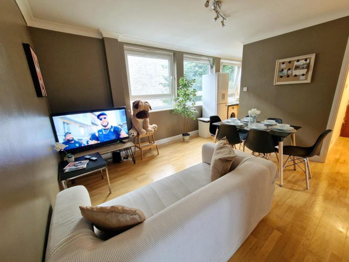 לונדון 3 Bedrooms Flat Near Russell Square מראה חיצוני תמונה