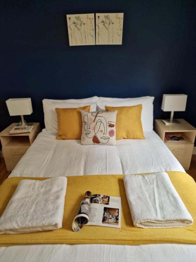 לונדון 3 Bedrooms Flat Near Russell Square מראה חיצוני תמונה